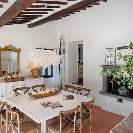 Villa La Casina كاستيلّينا إنْ كْيانت المظهر الخارجي الصورة